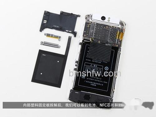 OPPO N1内部电池与NFC模块拆解 OPPO N1内部电池与NFC模块拆解