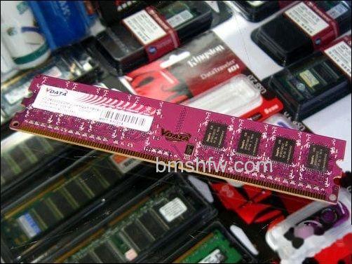 威刚2G DDR2 800万紫千红