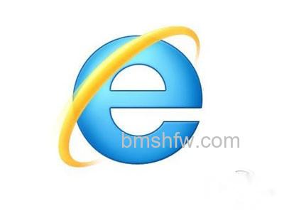 点击左侧的“打开或关闭windows功能” 点击左侧的“打开或关闭windows功能”