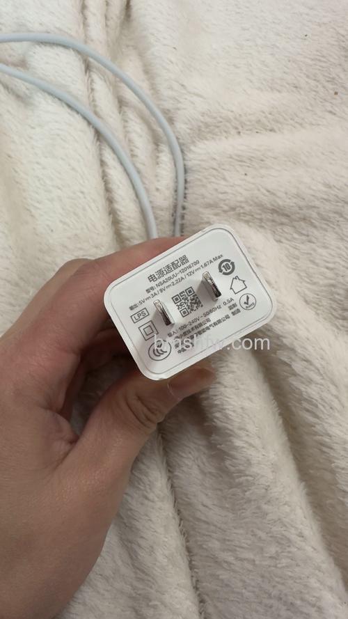 5v2a充电器是快充吗：快充标准对比解析
