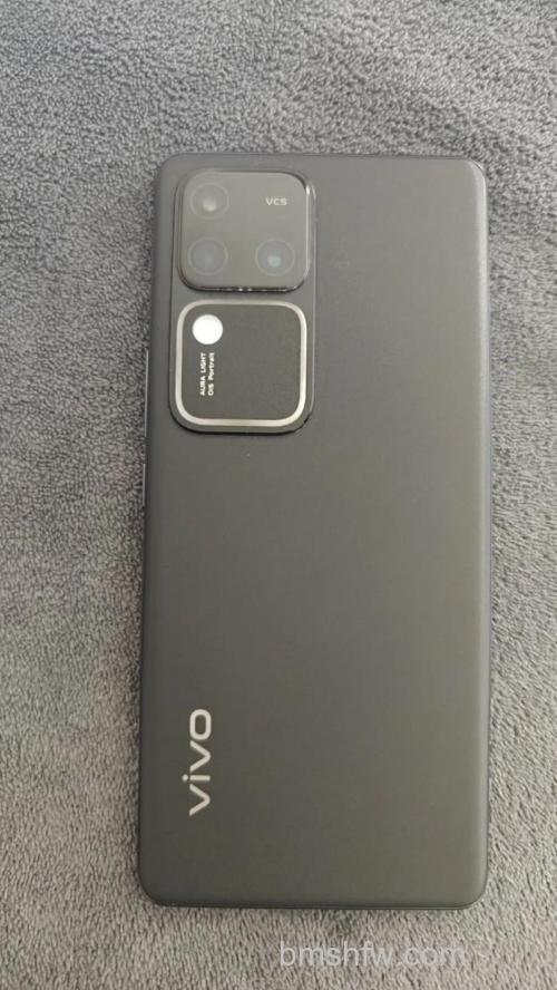 vivo S18 Pro怎么样？vivo S18 Pro是不是双扬声器详解