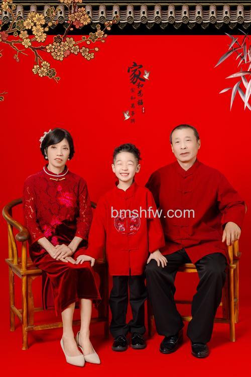 春节全家福照片怎么拍?春节全家福照片拍摄技巧详解