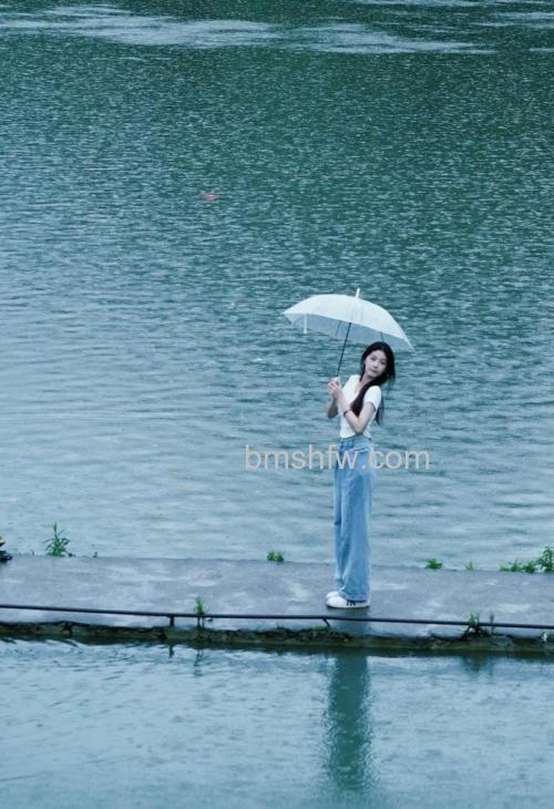 如何在雨天拍出美图：雨天拍摄技巧分享