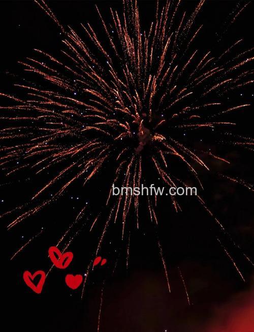 怎么用iPhone拍摄夜间烟花美景:iPhone拍摄夜间烟花美景技巧