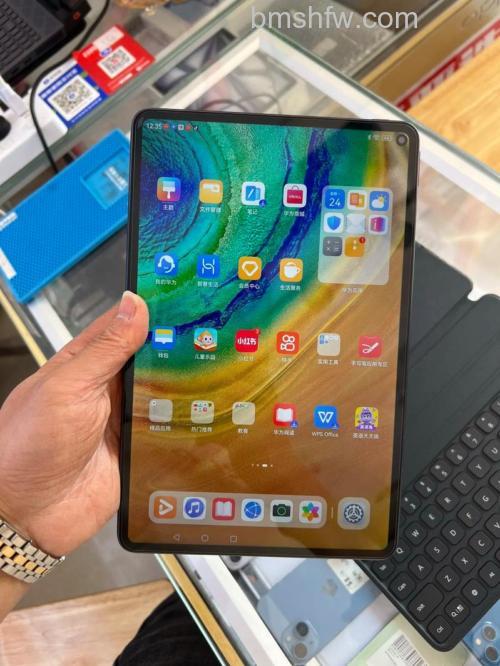 华为MatePad Pro 2021支持多少W快充？支持无线充电吗？