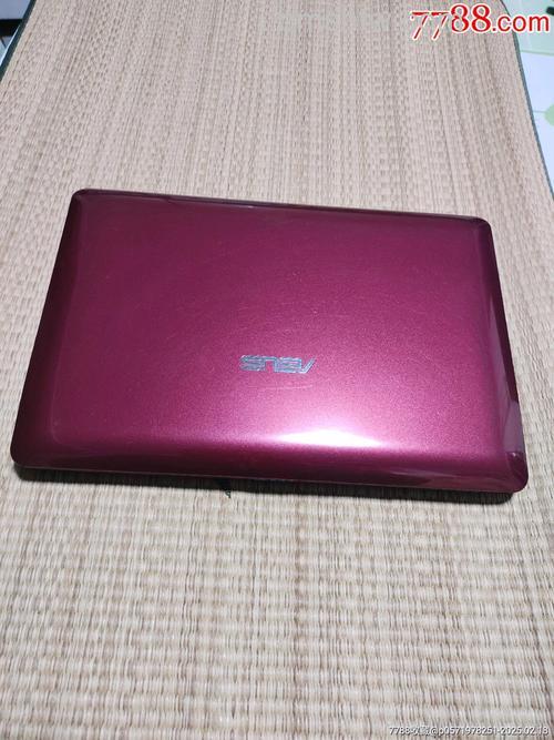 华硕EeePC 1015PED怎么样:贝壳机身与长续航表现