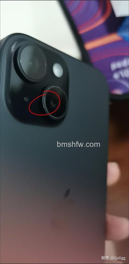 iPhone15系列首发品控翻车?镜头有灰问题详解