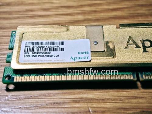 宇瞻黑豹 4GB DDR3 的电压是多少