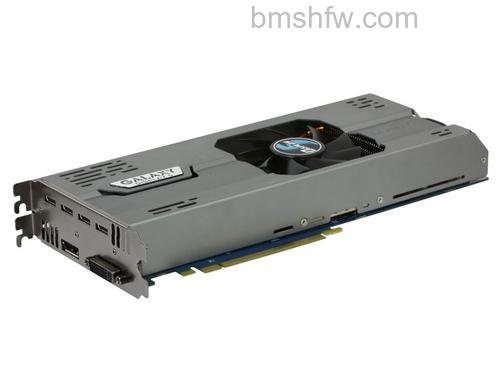 影驰GTX560威五:五屏输出与散热设计解析