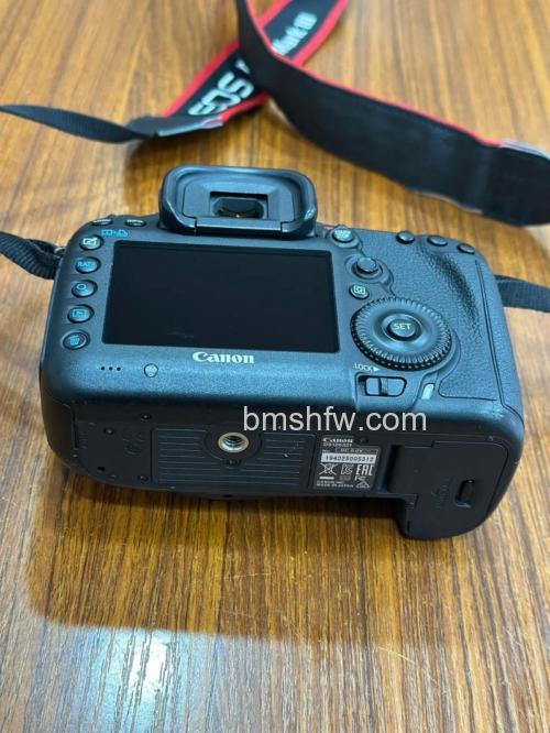 佳能5d3怎么样 佳能5d3报价和评测