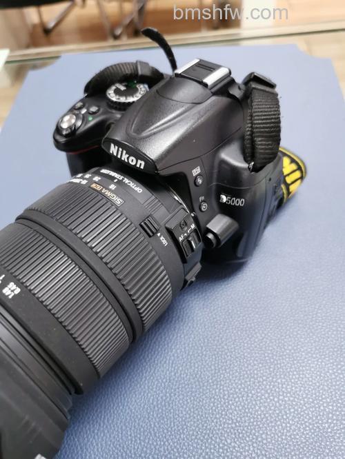 尼康D5000报价是多少【使用技巧】约4000元,可翻转显示屏、高清视频、风景拍摄、微距技巧