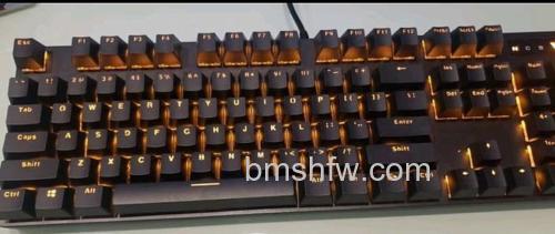 雷柏V805背光游戏机械键盘怎样?雷柏V805背光游戏键盘测评