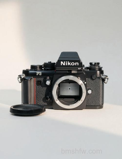 Nikon胶片相机推荐：这三款经典机型很赞哦！FM2、F、FM3A深度解析