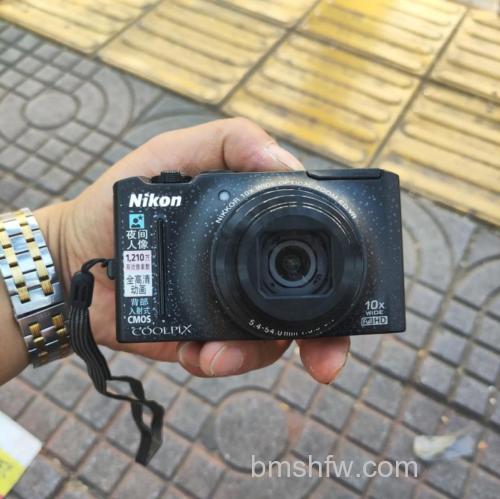 尼康8100评测及报价【介绍】