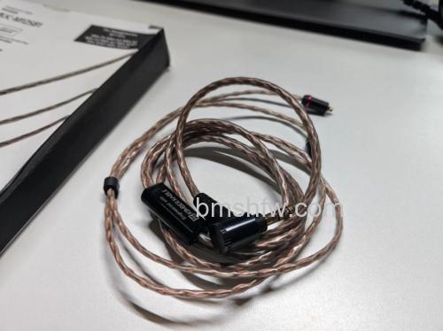 索尼MUC-M2BT1蓝牙耳机升级线怎么连接设备？【教程详解】