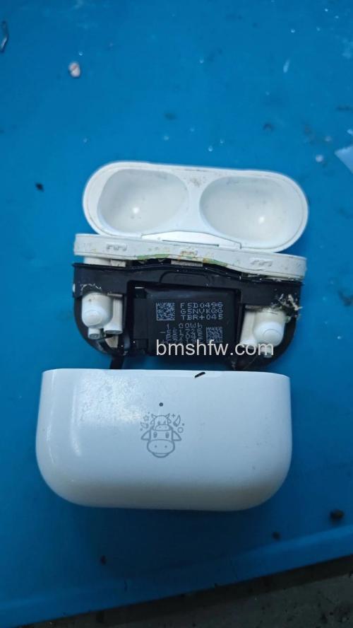 苹果AirPods Pro盒子无法充电怎么办？快速排查解决指南