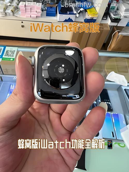 Apple Watch Series 6蜂窝版要插卡使用吗?答案来了
