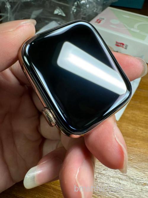 Apple Watch Series 4怎么样:全面屏与ECG心电监测上手体验