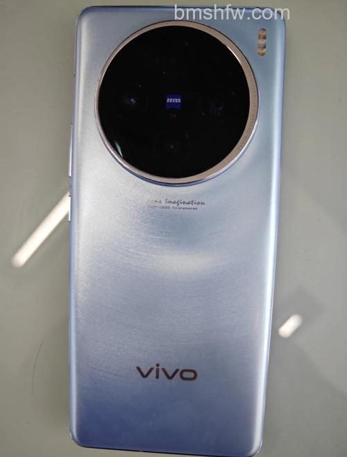 vivoX100后盖是什么材质 vivoX100是玻璃后盖吗【详解】