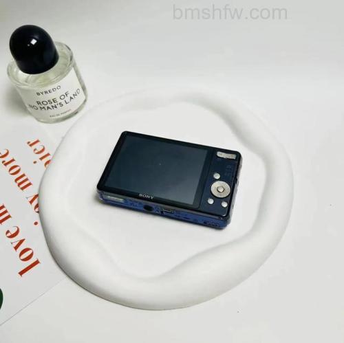 索尼W690评测:经济实用型卡片相机全面解析