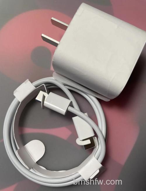iPad充电器可以充iPhone吗?危害有哪些?
