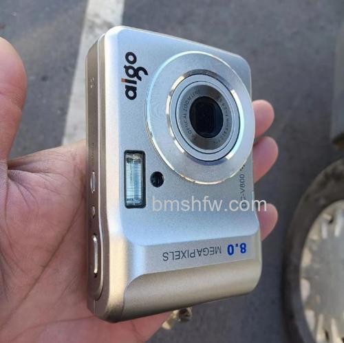 爱国者V800相机怎么样?高像素入门级数码相机图解
