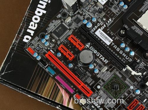 映泰TA55MU3扩展插槽:支持PCI-E X1、PCI-E X16等接口