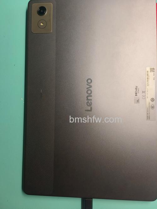 联想小新Pad Pro 12.6多重？约565g机身尺寸与配置