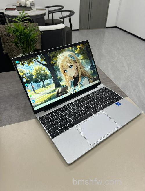 买笔记本电脑什么牌子的好用?高口碑品牌与热门型号详解