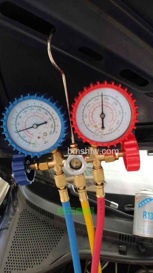 空调怎么加注氟利昂？加注量与正确方法详解