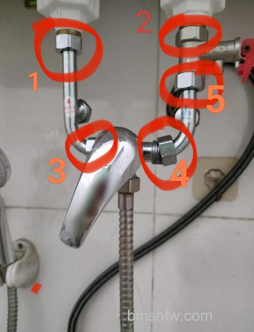 热水器侧缝漏水怎么办?修理方法【详解】
