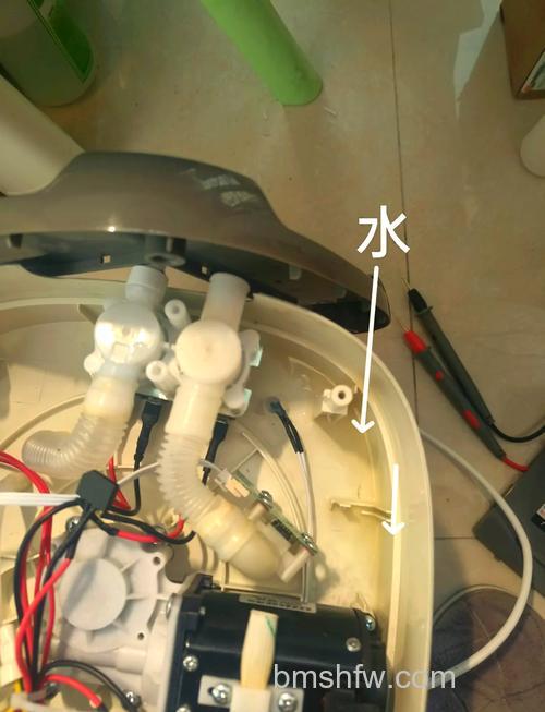 直筒洗衣机漏水怎么办？直筒洗衣机漏水原因及解决方法详解