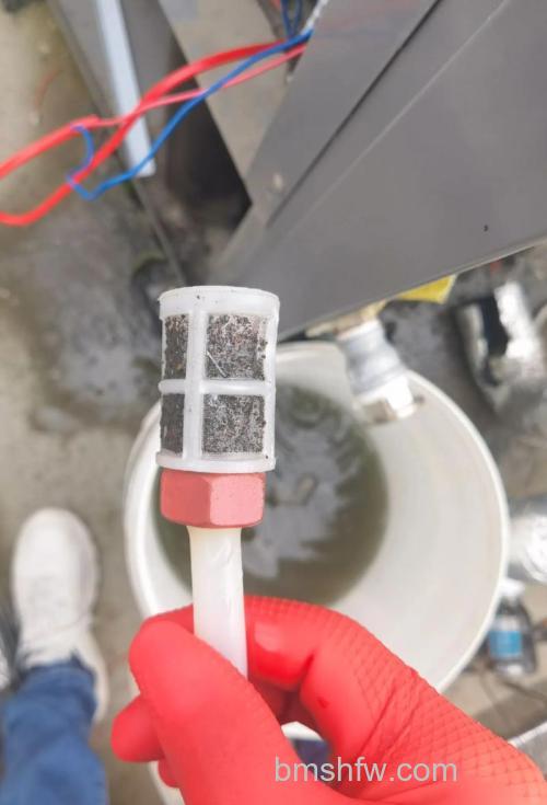 空气能热水器内的水垢怎样清洗?详细方法【详解】