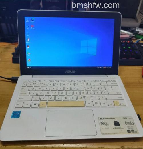 华硕S200E系列：Recovery CD与还原扇区复原系统的区别详解