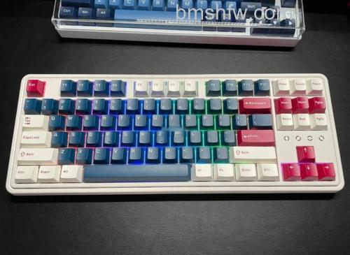 腹灵G52 FPS游戏鼠标怎样?拆解体验:欧姆龙微动、PMW3325引擎与RGB灯带